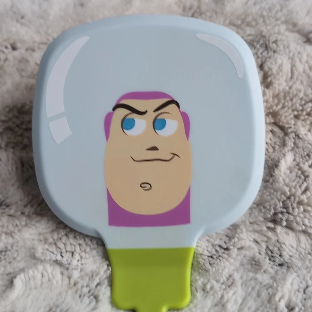 Disney gently pre